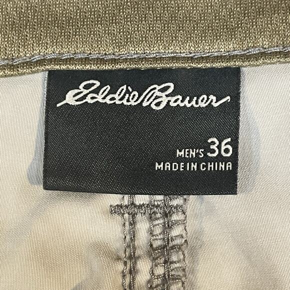Eddie Bauer Shorts Mens 36 Gray Zipper Cargo Hiking Outdoor Utility Lightweight - Picture 3 of 11